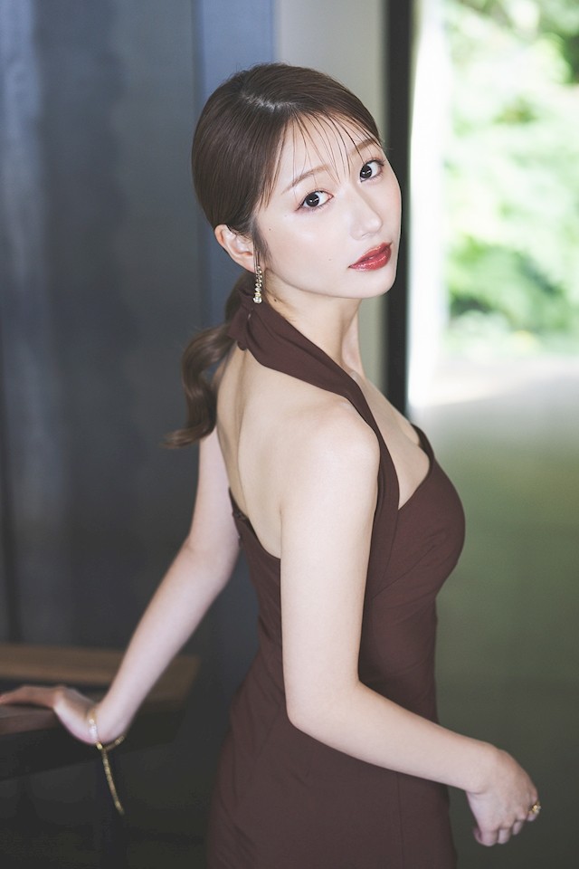 結城 あきプロフィール写真4